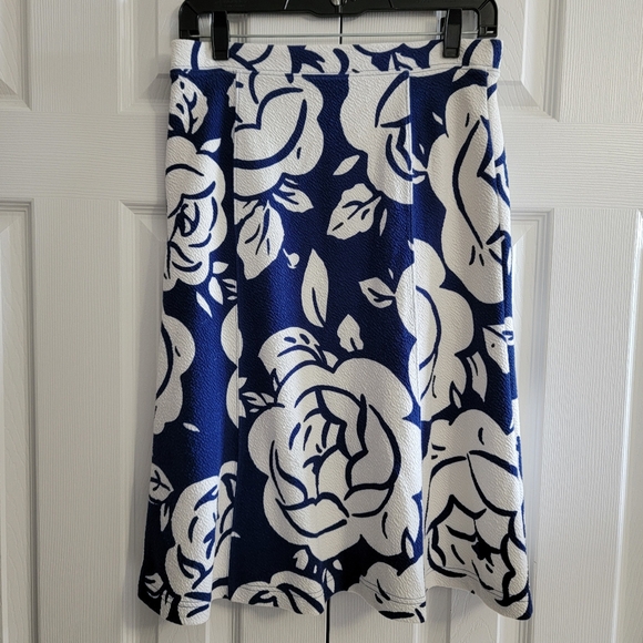 Maeve Anthropologie Amiens Flounced Skirt, Blue White Floral, Women's Size XS - Picture 4 of 7